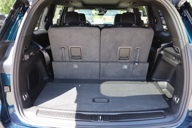 New 2026 Jeep Grand Cherokee L Limited AWD/4WD image 40