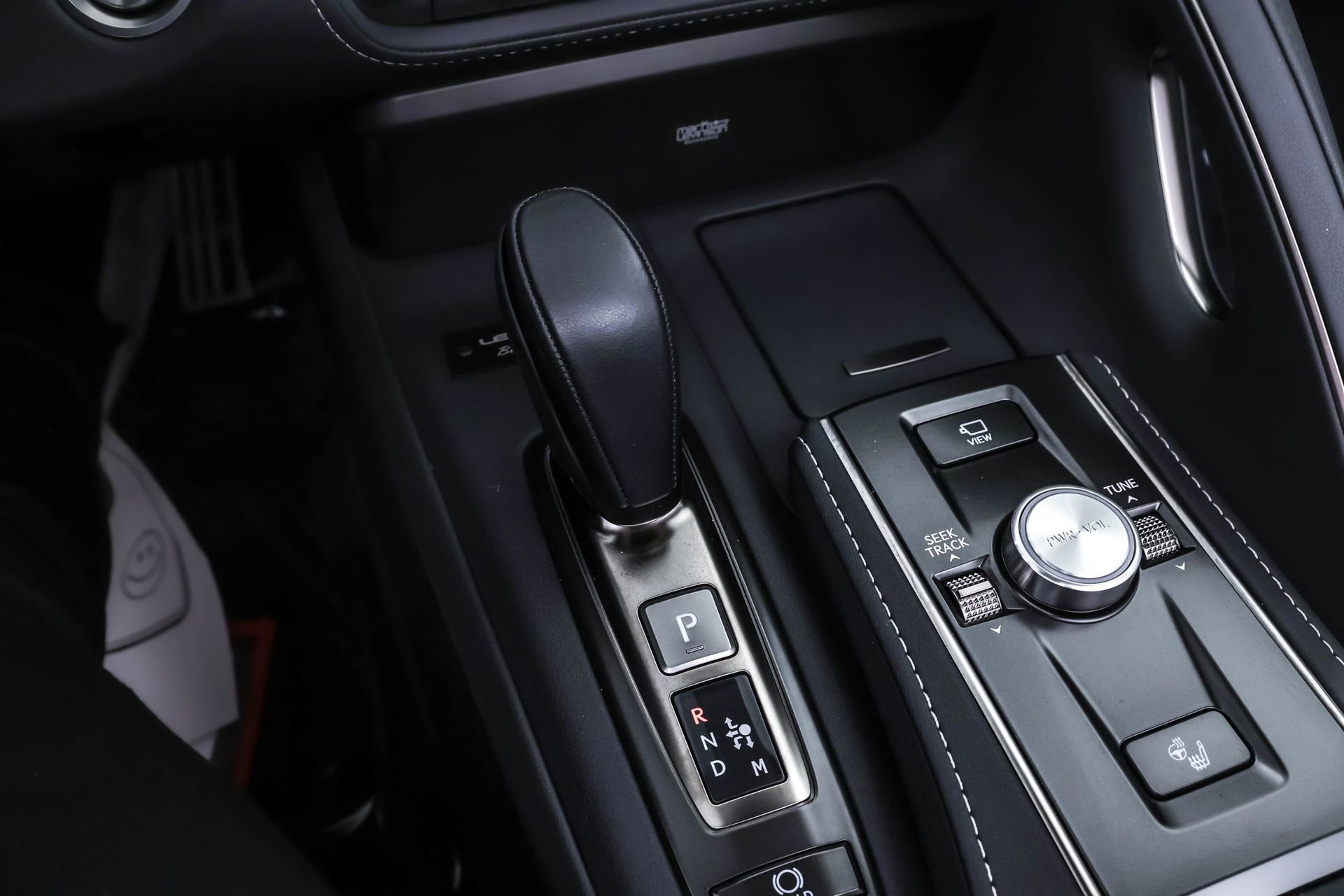 Used 2024 Lexus LC 500 Convertible image 21