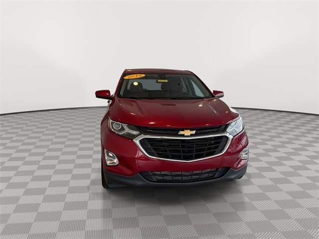 Used 2019 Chevrolet Equinox LT w/ Driver Convenience Package image 3