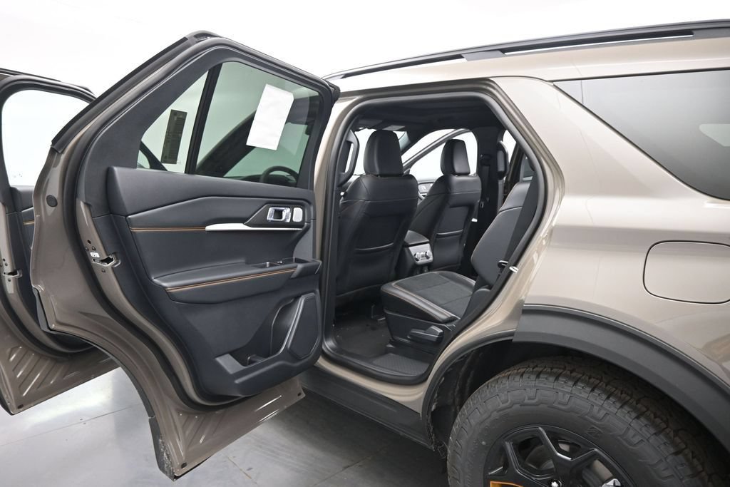 New 2026 Ford Explorer Tremor w/ Tremor Ultimate Package AWD/4WD image 19