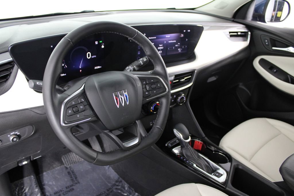 Used 2025 Buick Encore GX Sport Touring FWD image 17