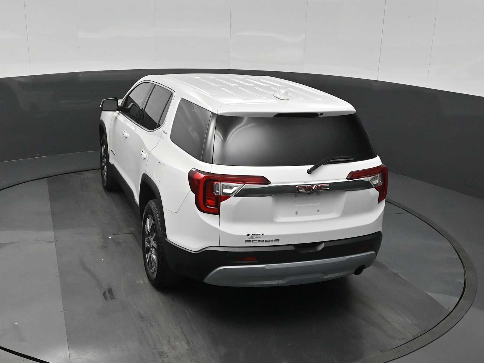 Used 2021 GMC Acadia SLE w/ LPO, Cargo Package image 24