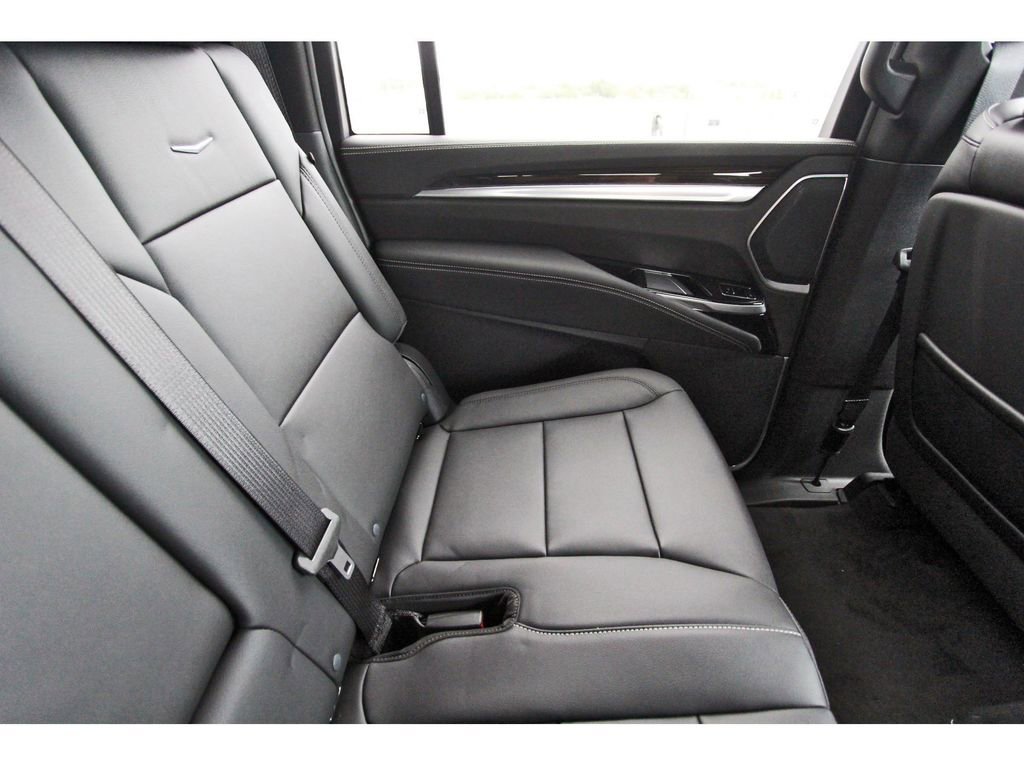 New 2026 Cadillac Escalade ESV 2WD image 11