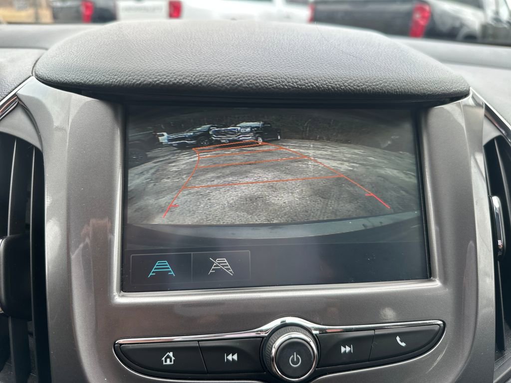 Used 2017 Chevrolet Cruze LT w/ Convenience Package image 19