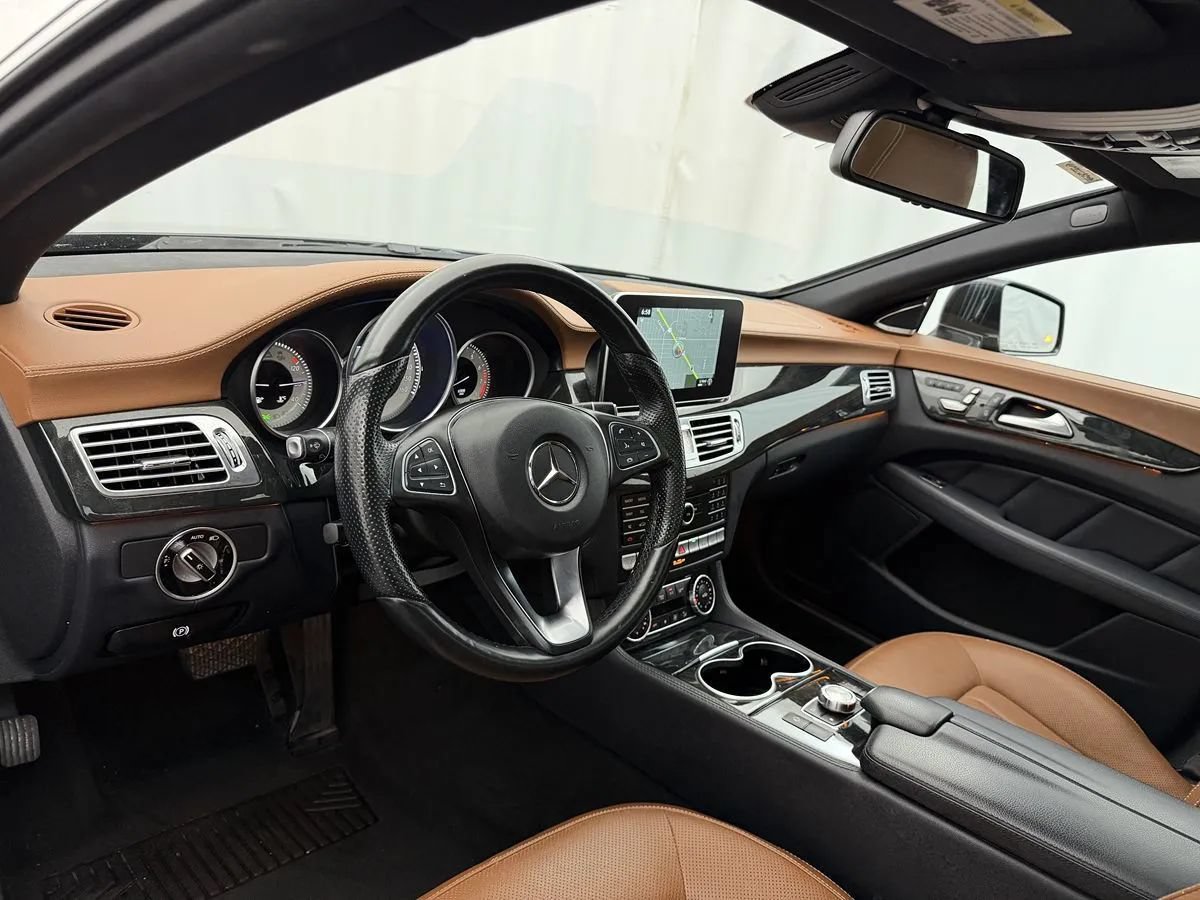 Used 2015 Mercedes-Benz CLS 400 4MATIC image 8