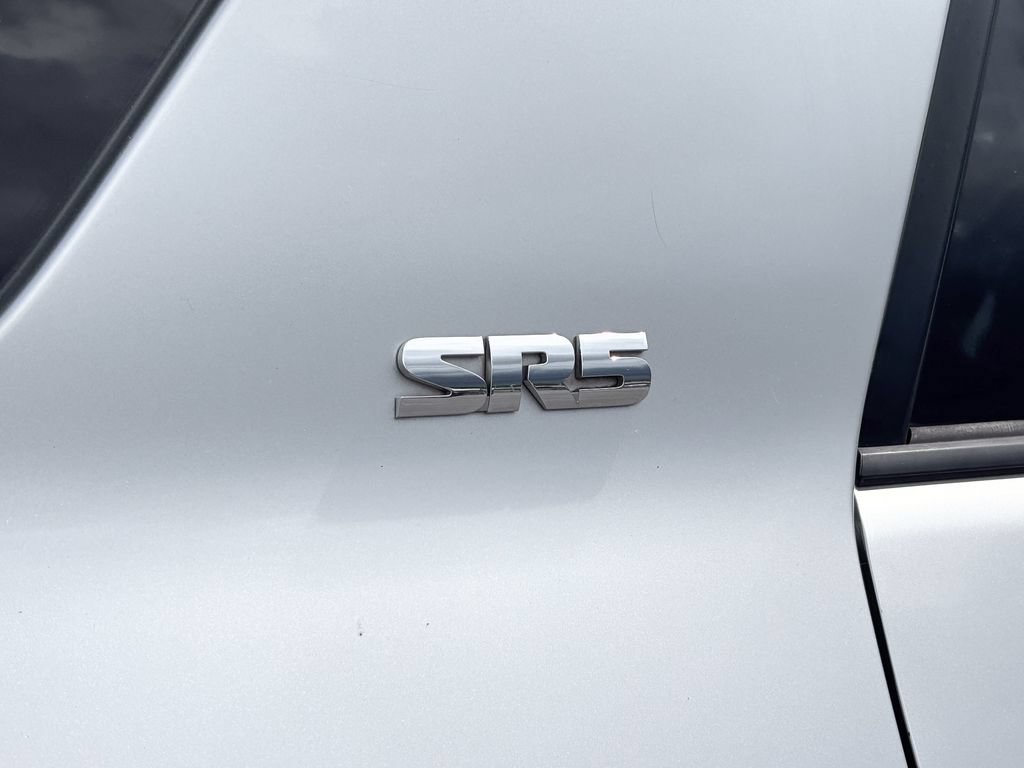 Used 2013 Toyota 4Runner SR5 w/ Premium Pkg AWD/4WD image 14