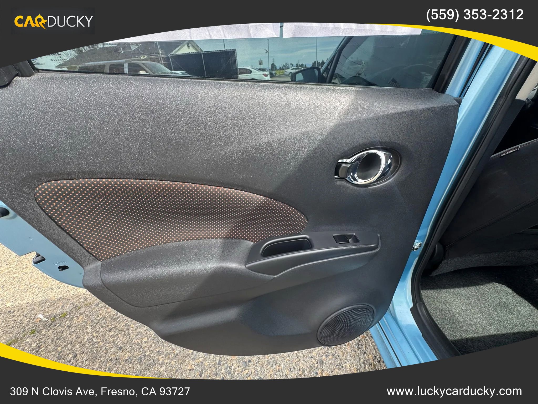 Used 2015 Nissan Versa Note SR image 15