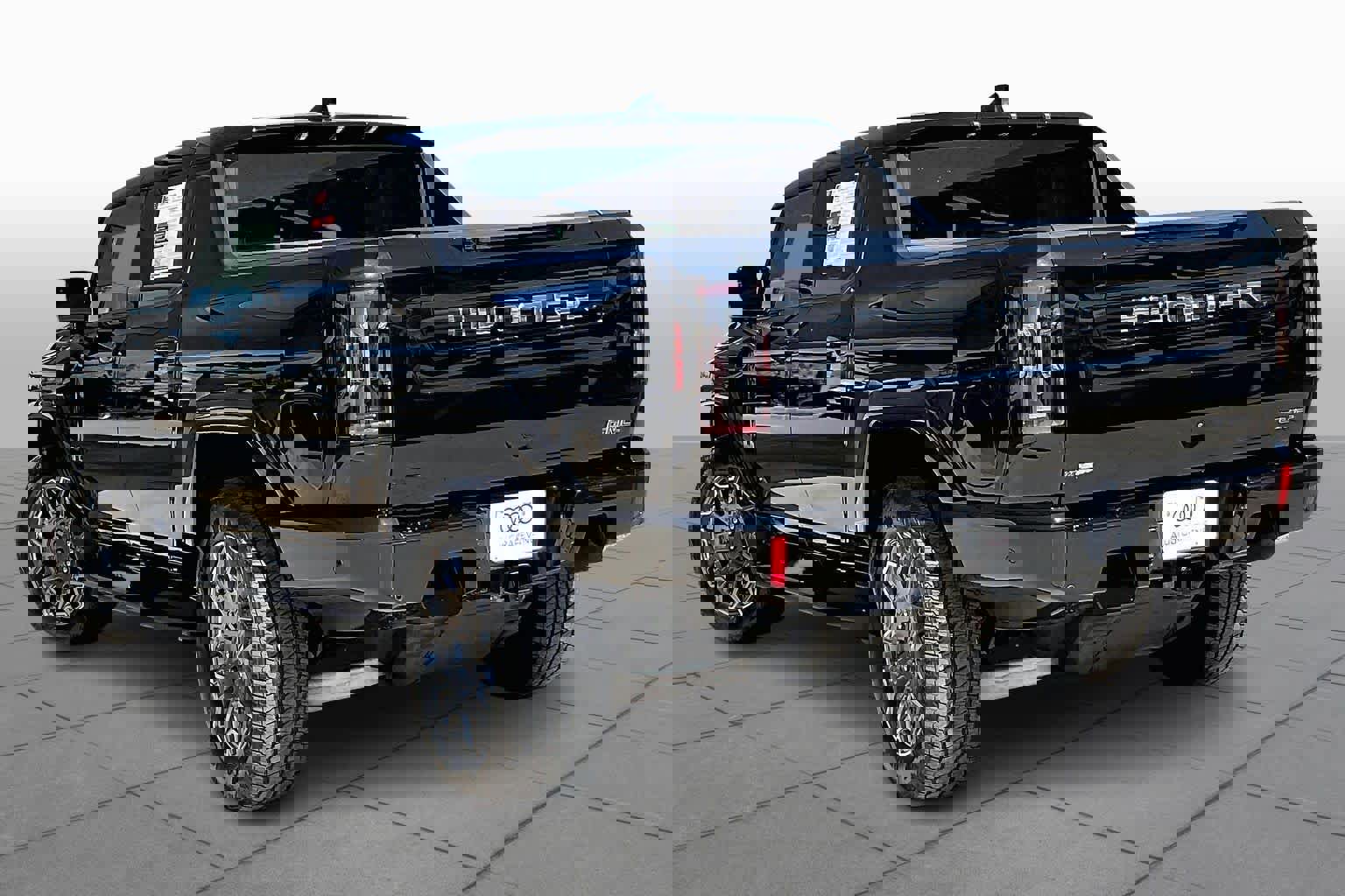 Used 2024 GMC Hummer EV 3X image 11