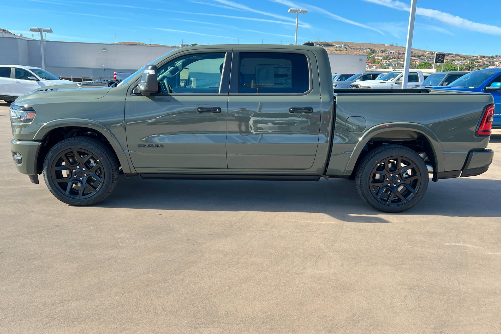 New 2026 RAM 1500 Laramie AWD/4WD image 2