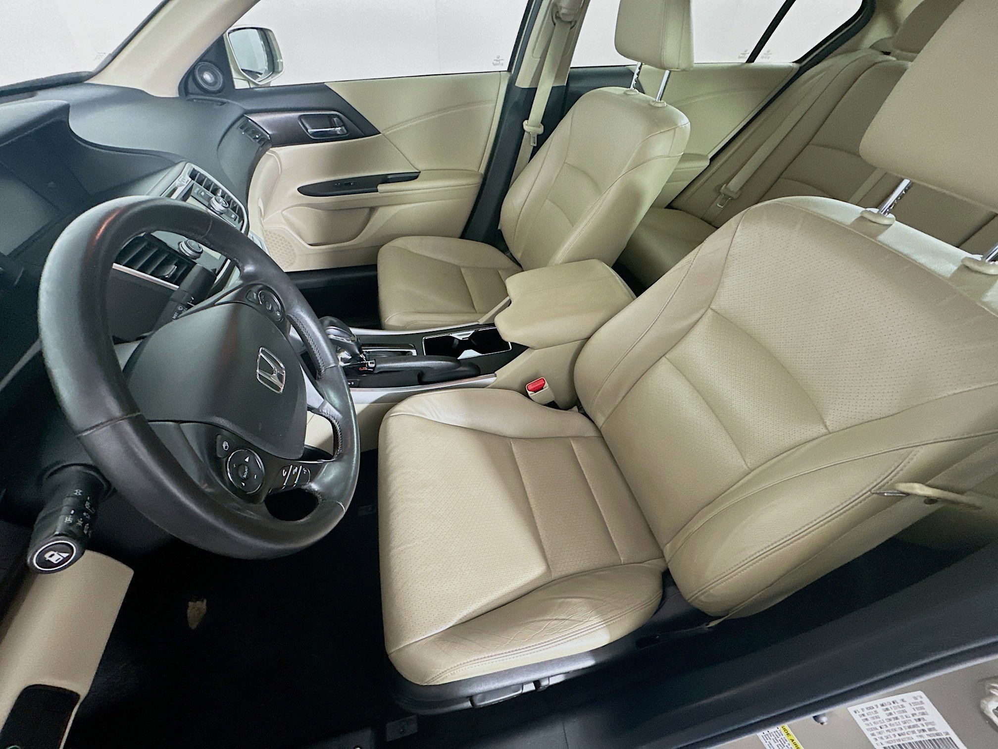 Used 2015 Honda Accord EX-L image 13