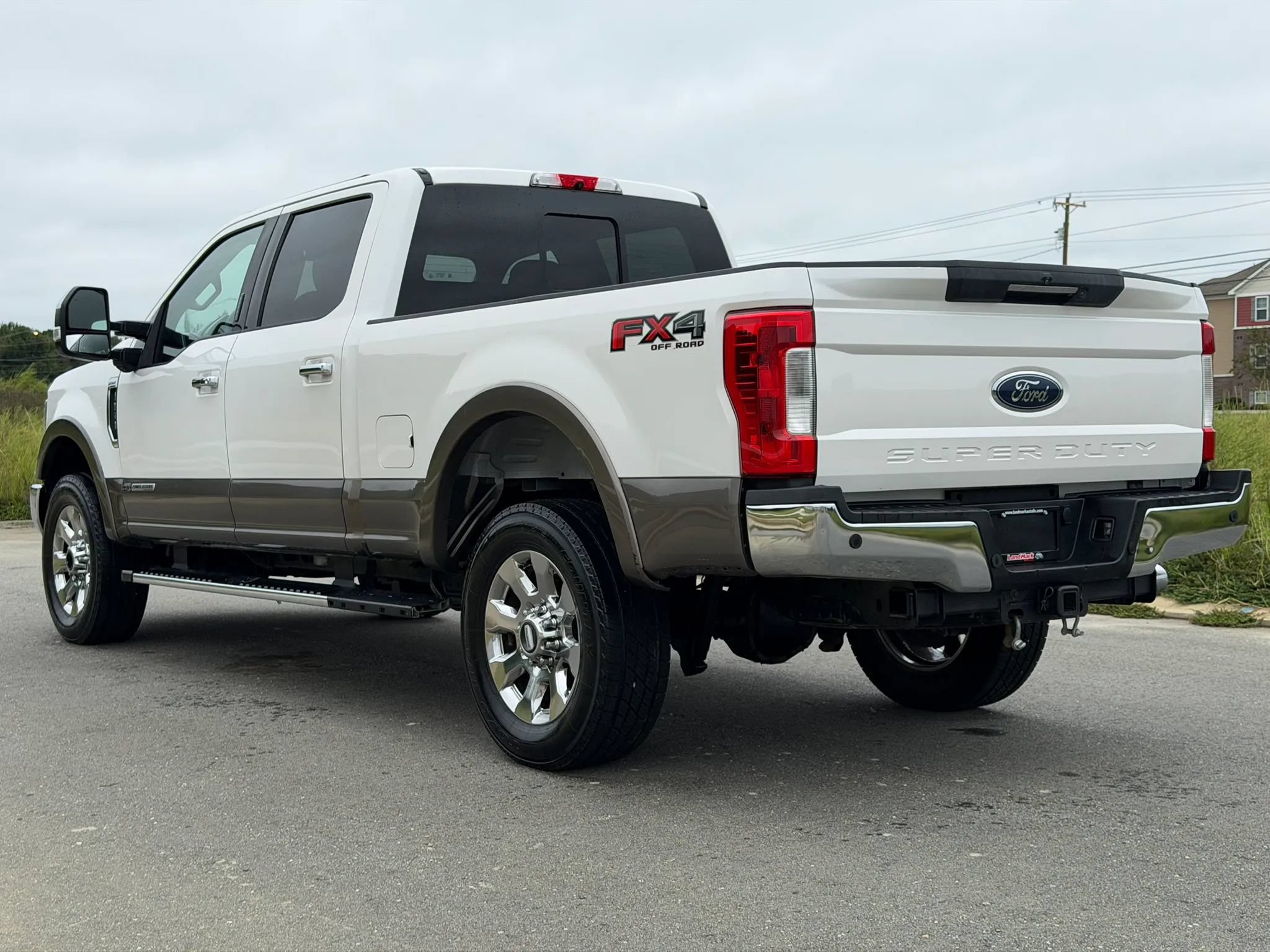 Used 2019 Ford F250 Lariat w/ Lariat Ultimate Package AWD/4WD image 7