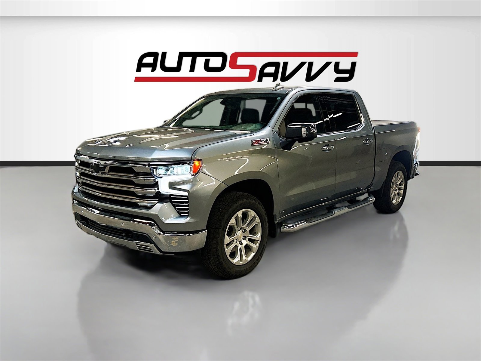 Used 2024 Chevrolet Silverado 1500 LTZ w/ LTZ Premium Package image 3