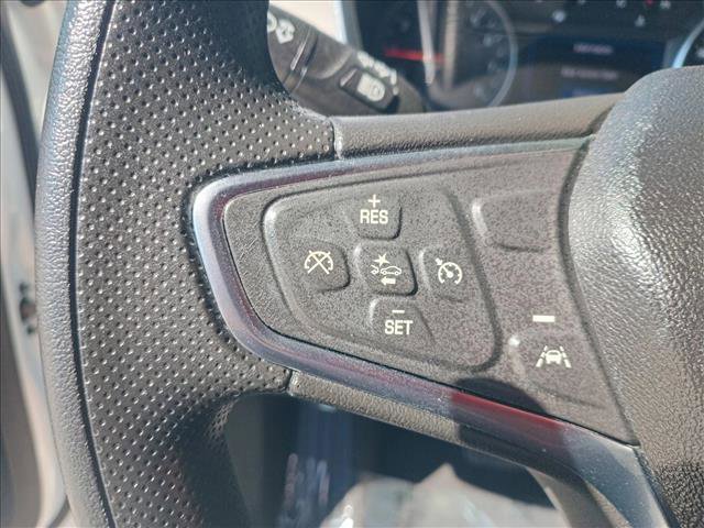 Used 2020 Chevrolet Equinox LT image 18