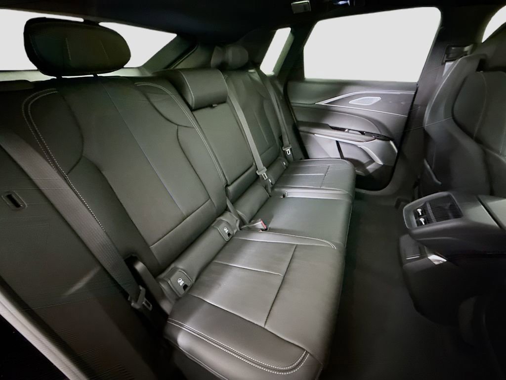 New 2026 Cadillac Lyriq Premium Sport image 27