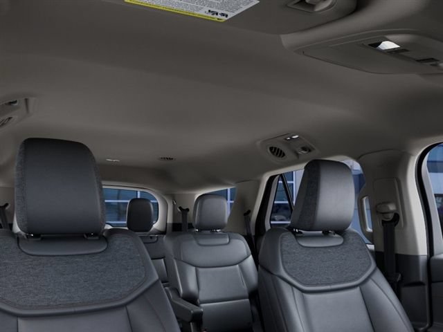 New 2027 Ford Explorer Active w/ Active Comfort Package RWD image 22