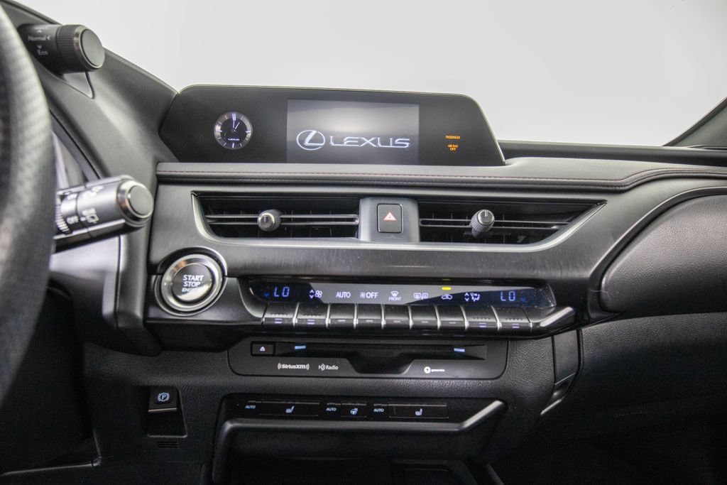 Used 2019 Lexus UX 200 F Sport w/ F Sport Premium Package FWD image 27