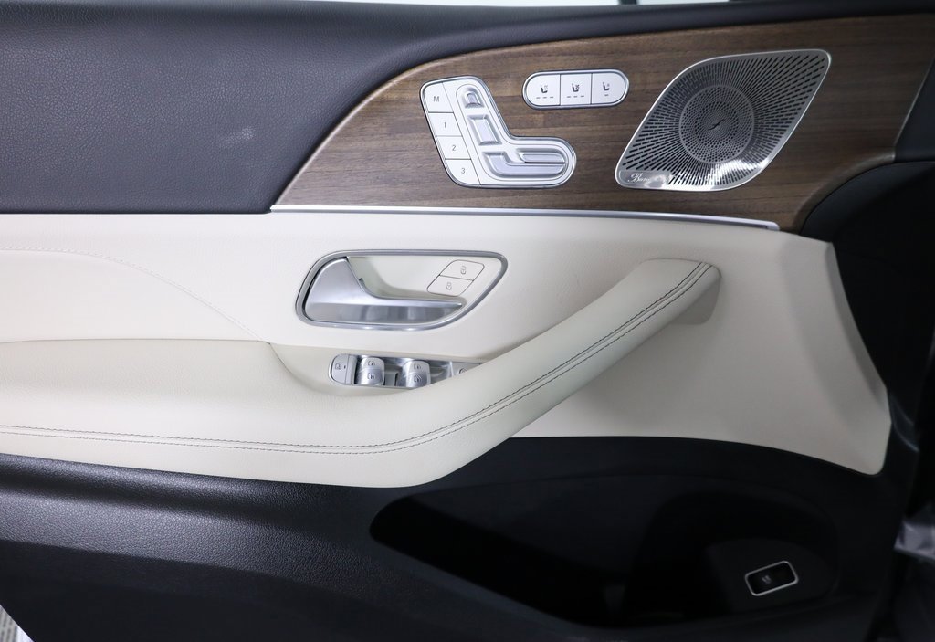 Certified 2025 Mercedes-Benz GLE 450 4MATIC image 11