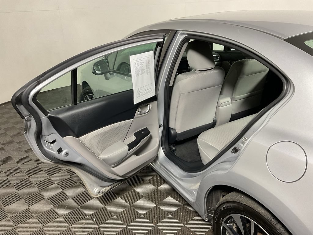 Used 2015 Honda Civic EX image 31