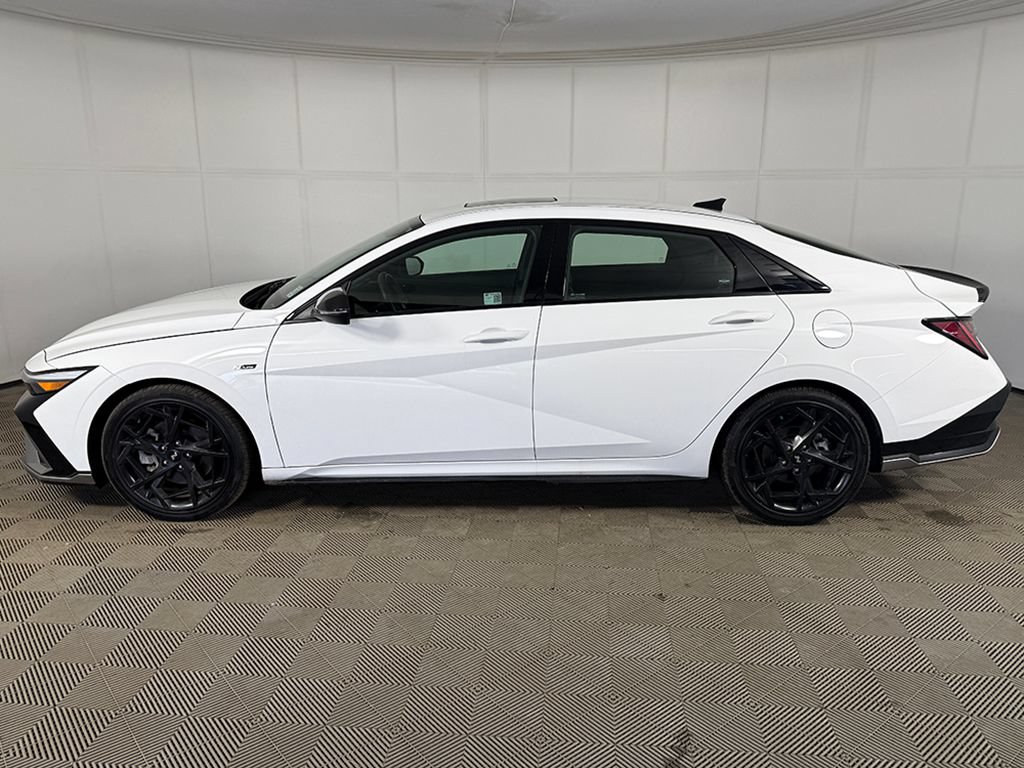 Certified 2025 Hyundai Elantra N Line FWD image 15
