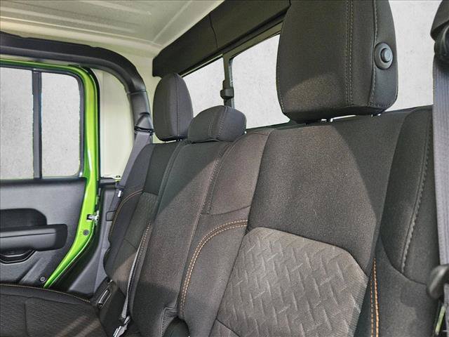New 2026 Jeep Gladiator Mojave w/ Safety Group AWD/4WD image 15