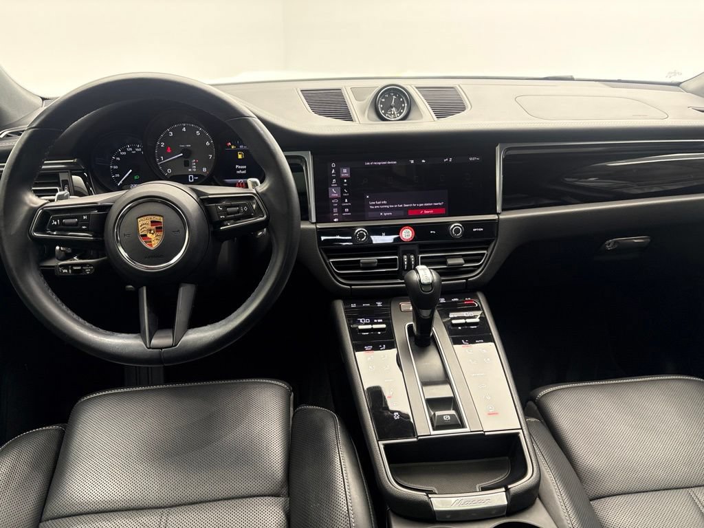 Certified 2024 Porsche Macan S AWD/4WD image 29