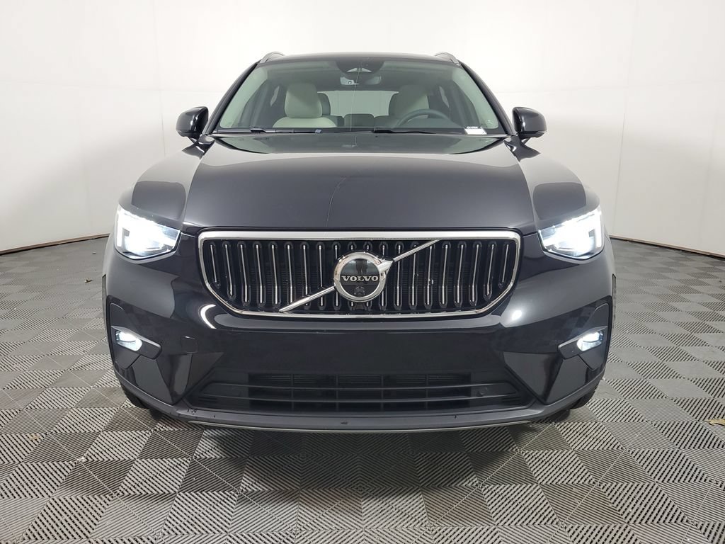 Certified 2023 Volvo XC40 B5 Ultimate w/ Protection Package Premier AWD/4WD video 2