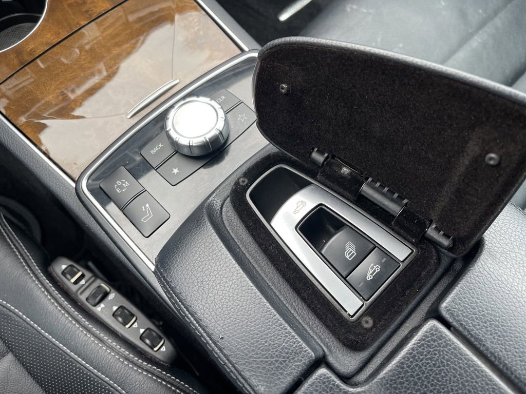 Used 2015 Mercedes-Benz E 400 Cabriolet image 15