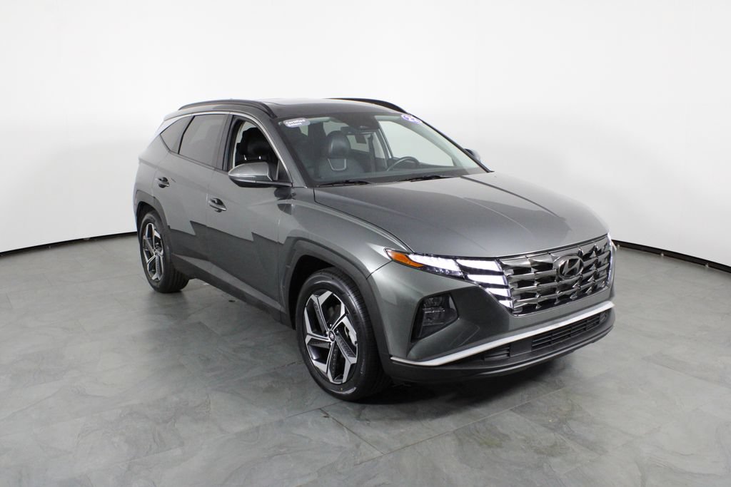 Used 2022 Hyundai Tucson SEL w/ Convenience + Premium Package FWD image 4