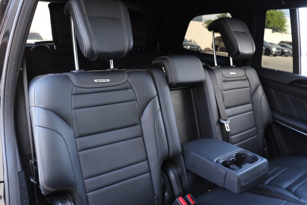 Used 2018 Mercedes-Benz GLS 63 AMG 4MATIC w/ Accessory Chrome Package image 31