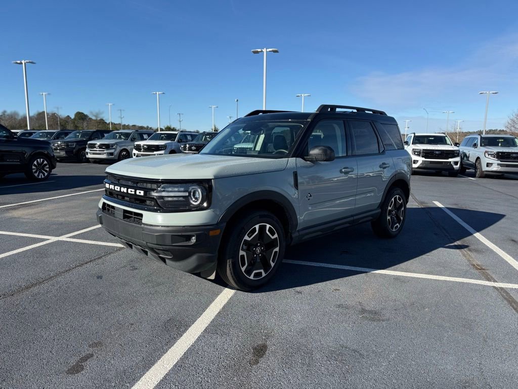 Certified 2024 Ford Bronco Sport Outer Banks w/ Tech Package image 3