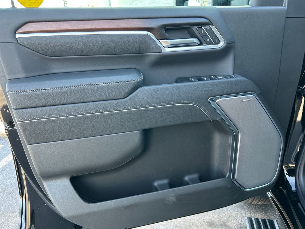 New 2026 GMC Sierra 3500 Denali w/ Denali Reserve Package image 13