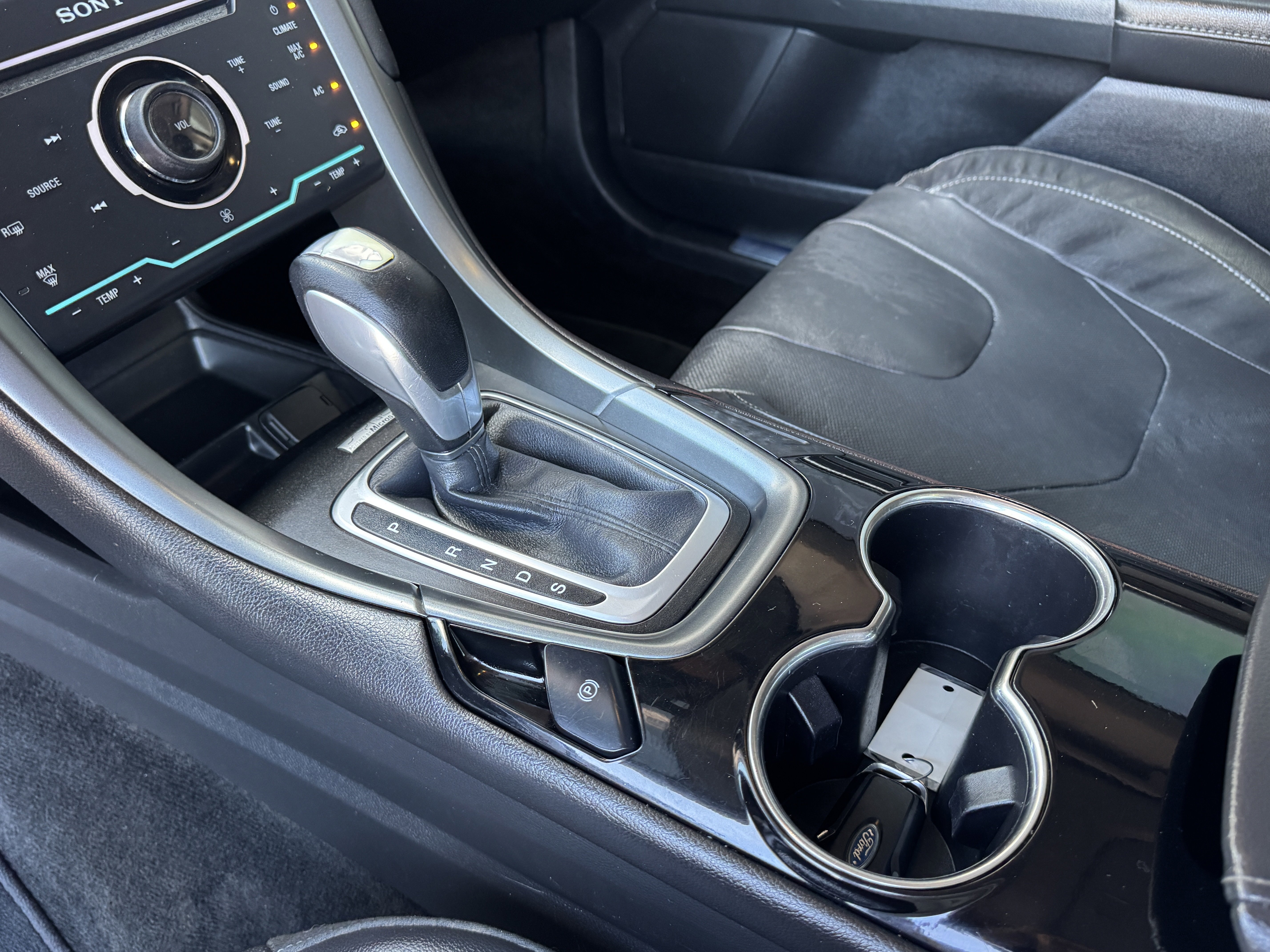 Used 2014 Ford Fusion Titanium AWD/4WD image 20