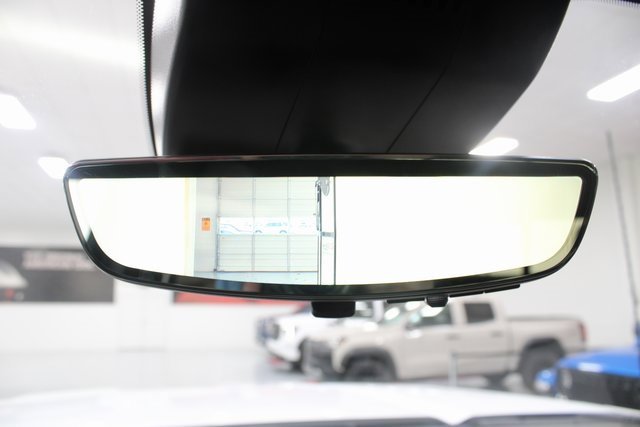 New 2026 GMC Sierra 3500 Denali w/ Denali Reserve Package image 3