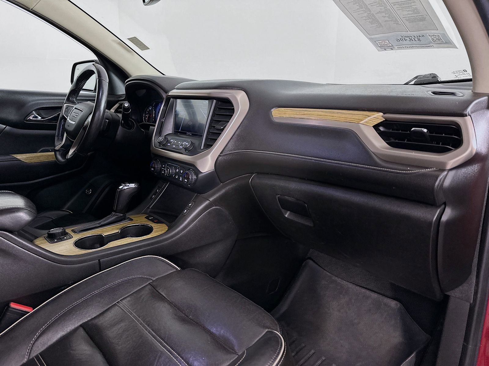 Used 2017 GMC Acadia Denali w/ Technology Package image 33