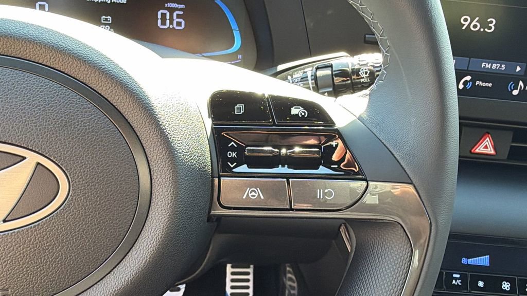 New 2026 Hyundai Elantra Sport image 28