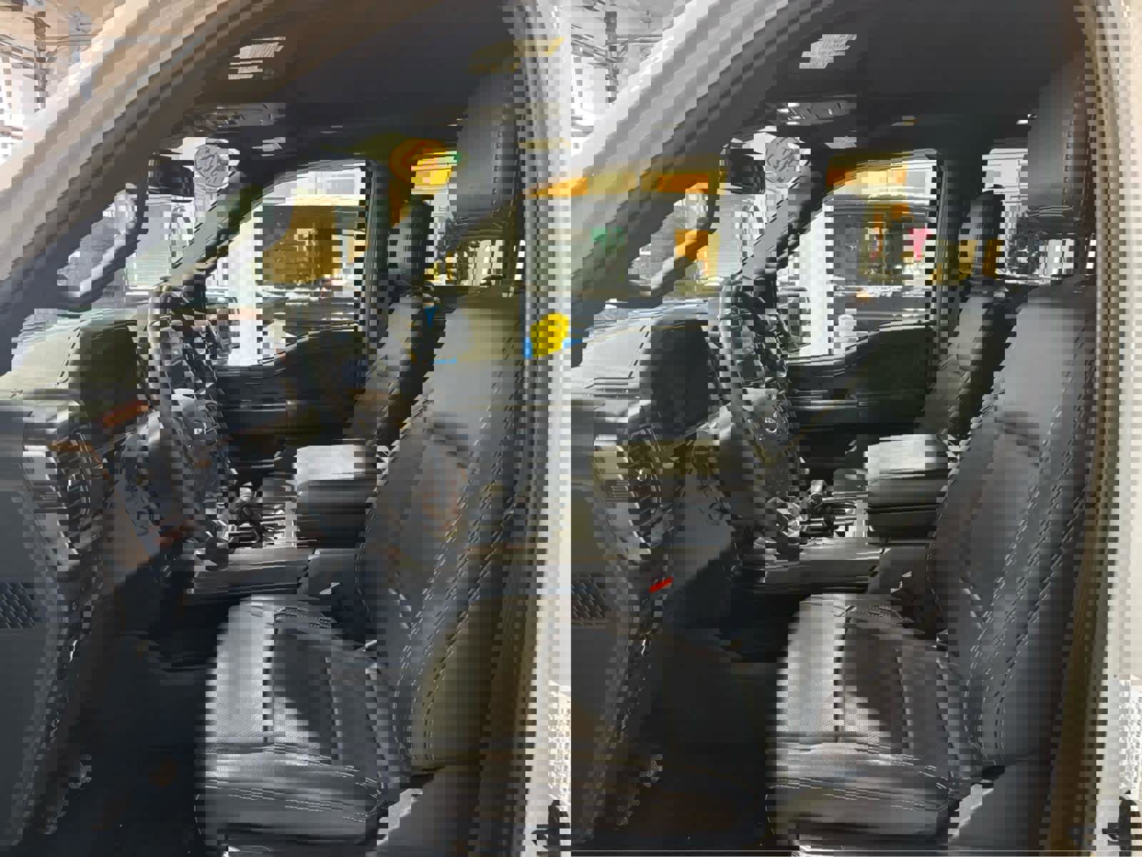 Used 2023 Ford F150 Lariat w/ Equipment Group 502A High image 27