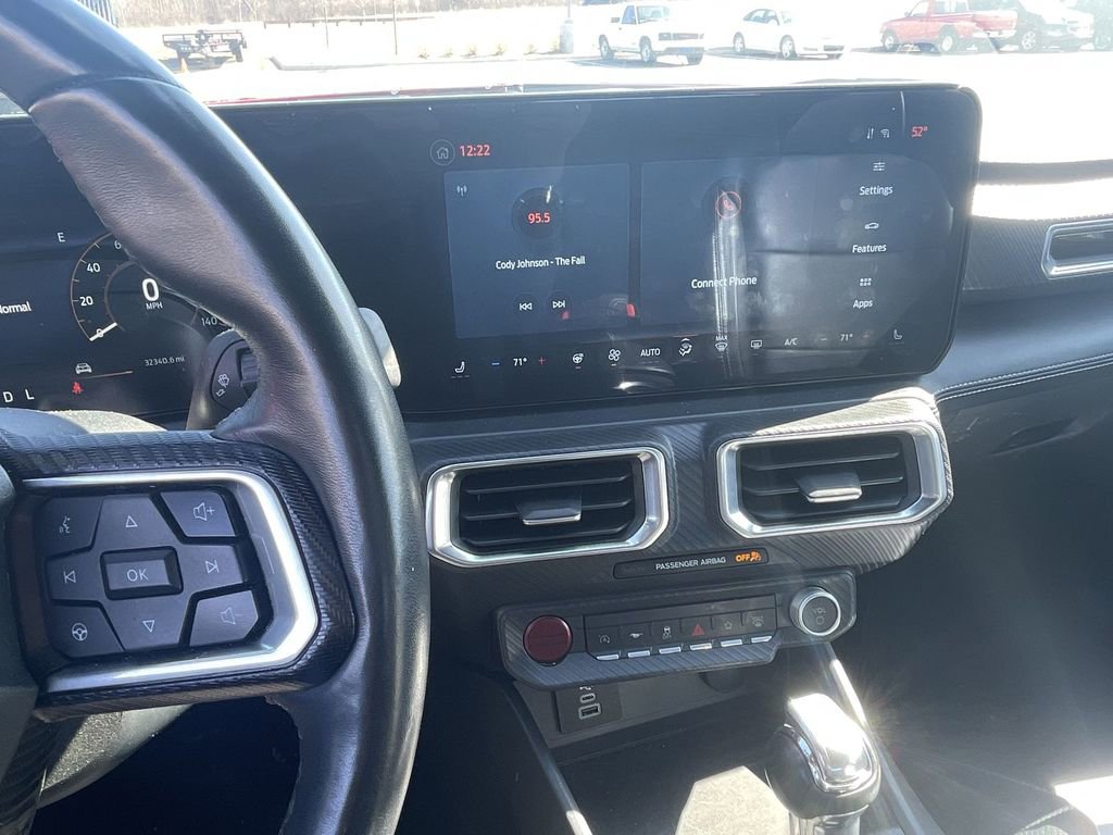 Used 2025 Ford Mustang Premium image 24