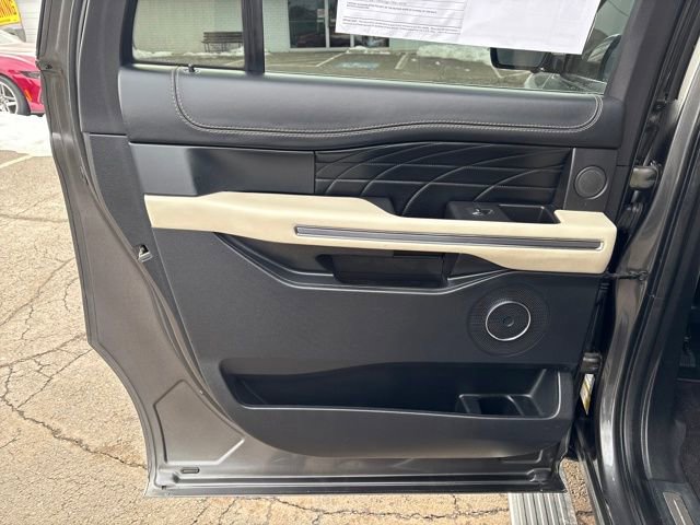 Used 2021 Ford Expedition Max Platinum image 8