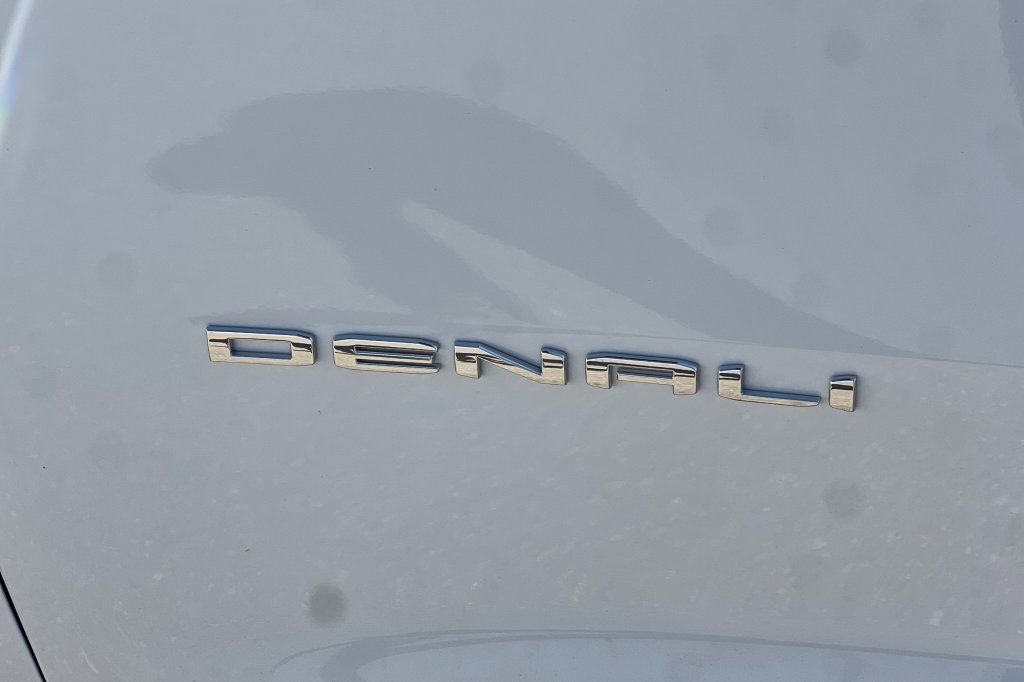 New 2026 GMC Acadia Denali Ultimate AWD/4WD image 23