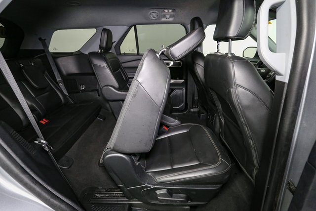 Used 2023 Ford Explorer XLT w/ Equipment Group 202A image 19