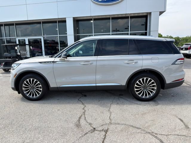 Used 2024 Lincoln Aviator Reserve w/ Equipment Group 201A AWD/4WD image 4