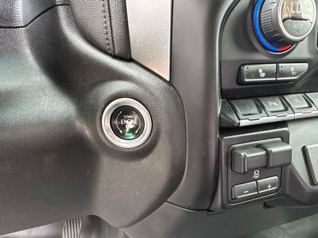 Used 2019 Chevrolet Silverado 1500 LT w/ True North Edition AWD/4WD image 30