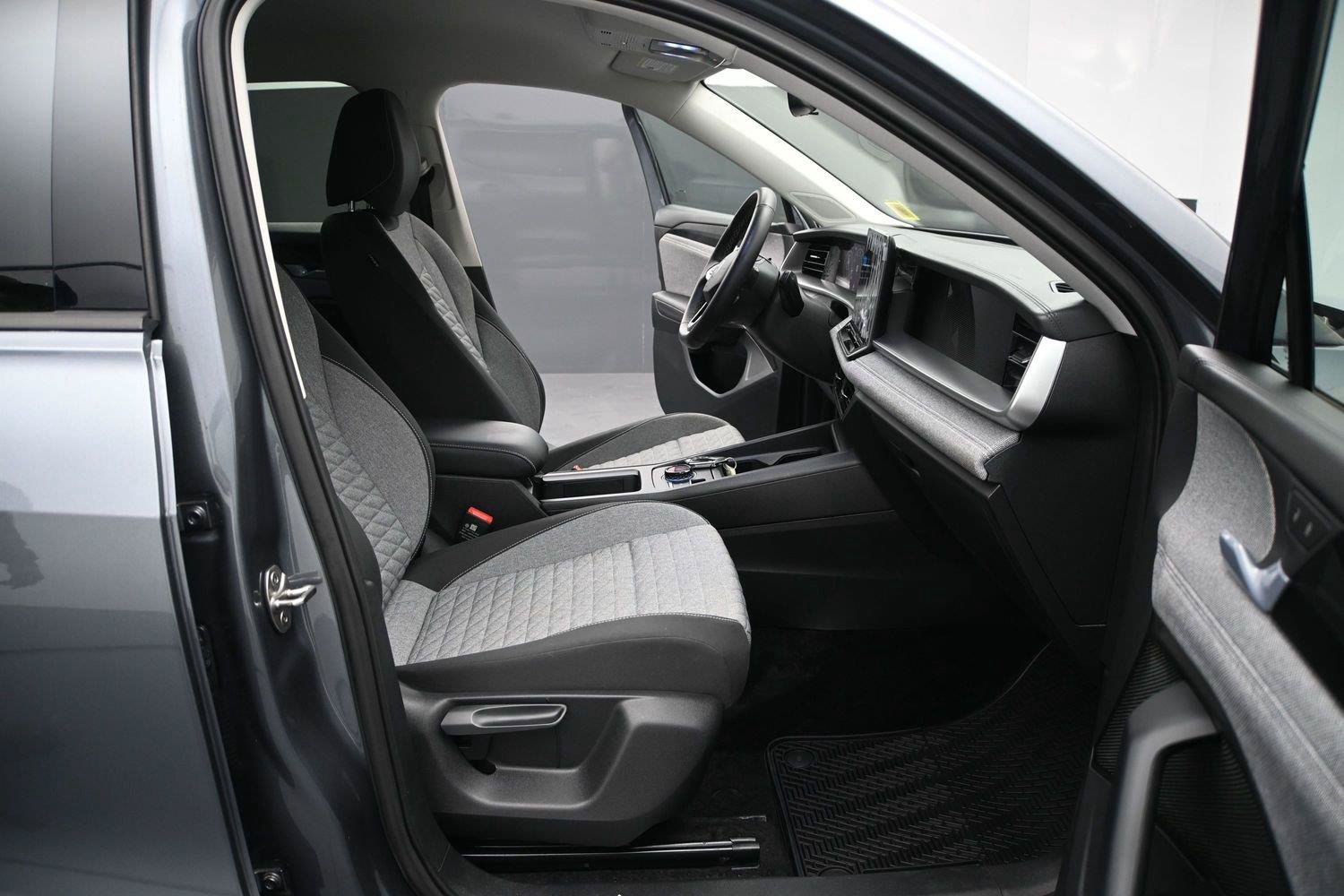 Used 2026 Volkswagen Tiguan S AWD/4WD image 18