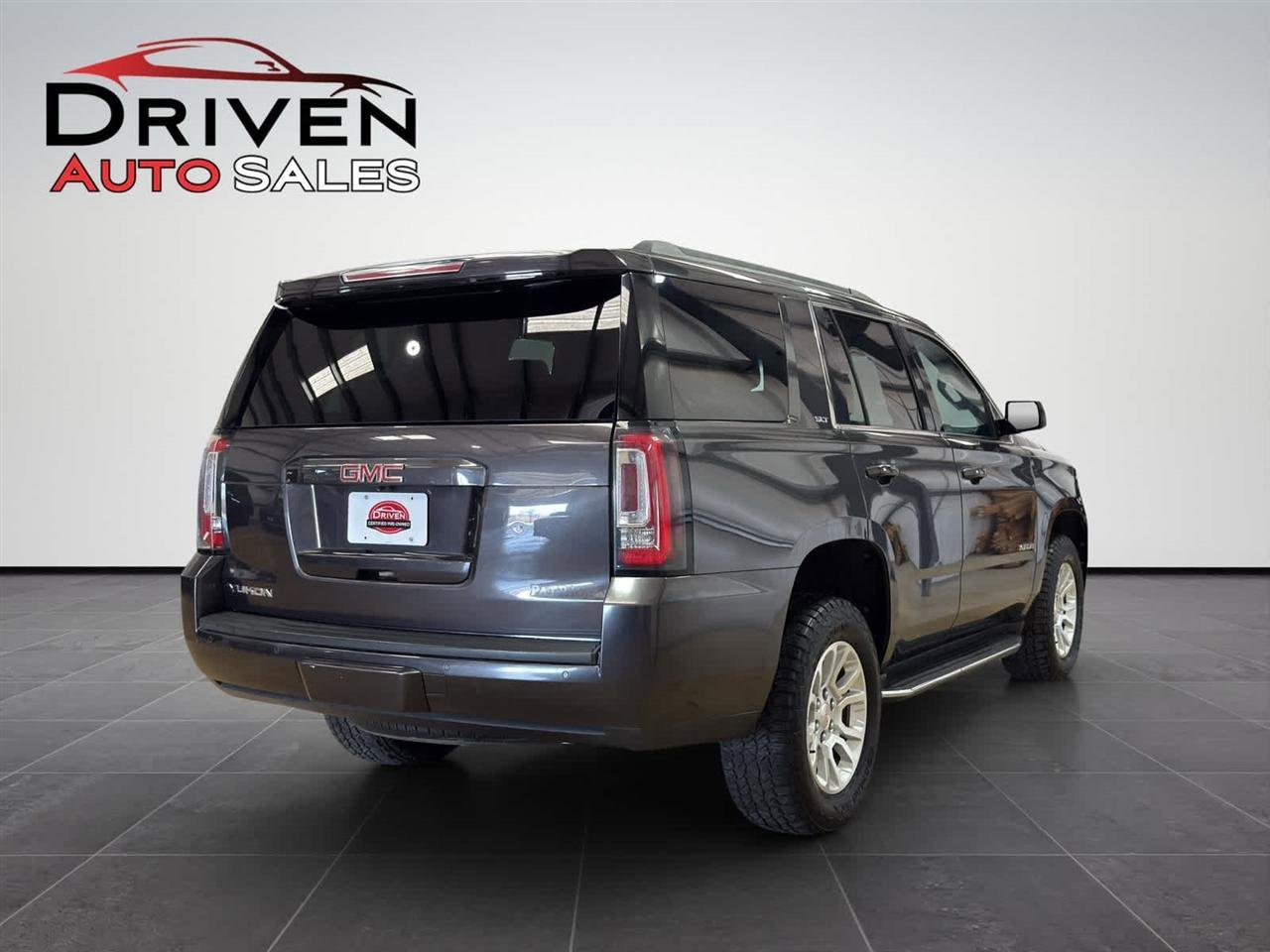 Used 2018 GMC Yukon SLT image 6