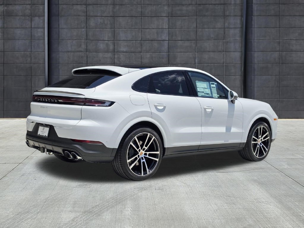 New 2026 Porsche Cayenne Coupe AWD/4WD image 8