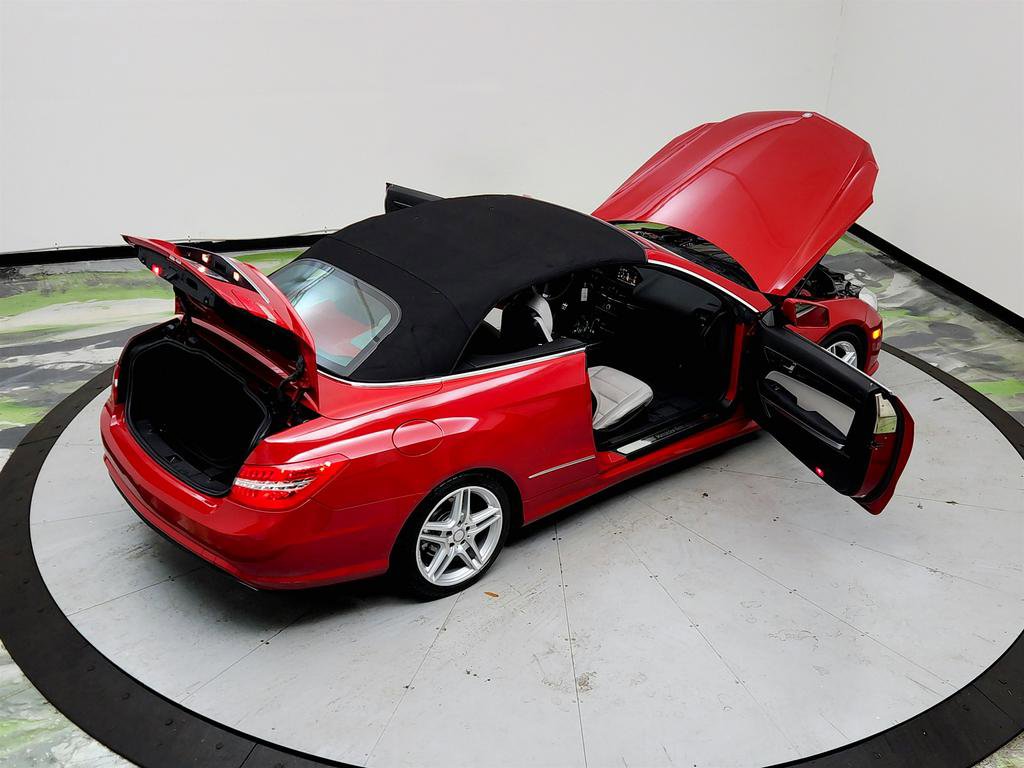 Used 2011 Mercedes-Benz E 550 Cabriolet image 36