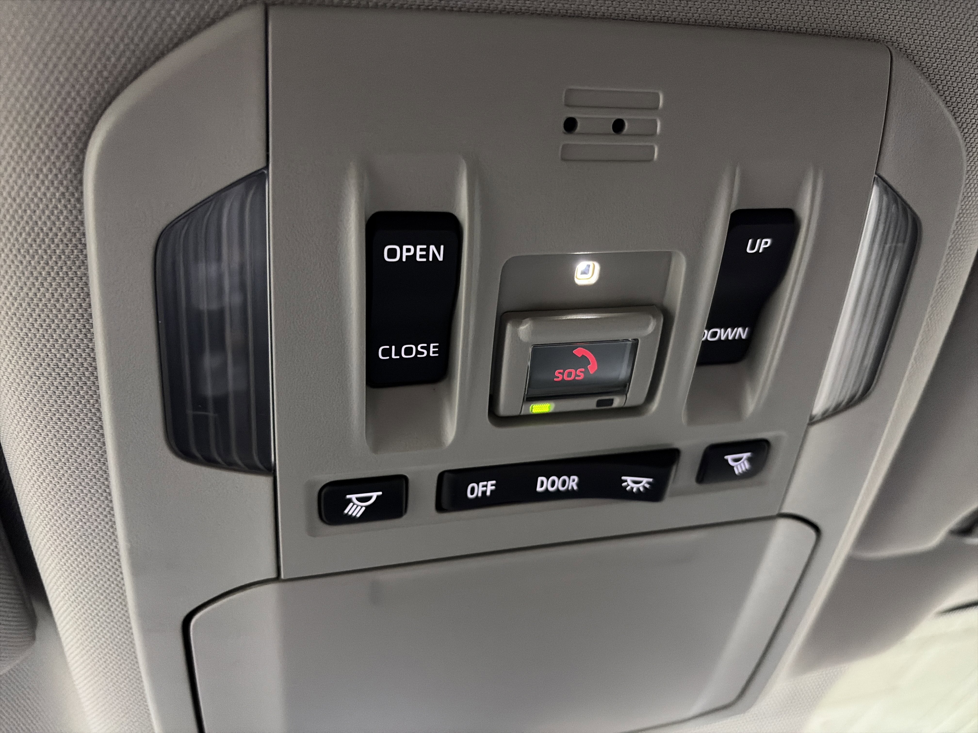 Used 2023 Toyota Highlander XLE image 23