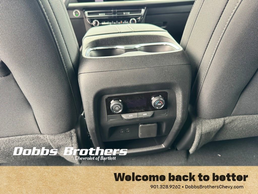 New 2026 Chevrolet Traverse LT w/ Midnight/Sport Edition image 30