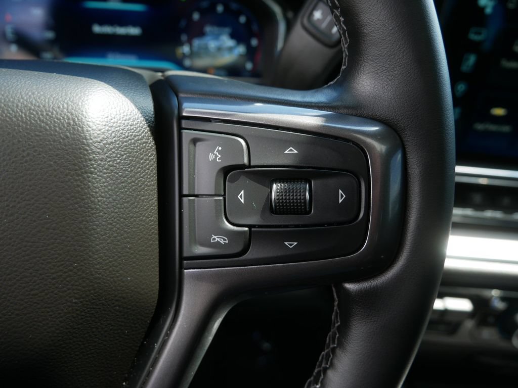 Used 2024 Chevrolet Silverado 3500 High Country w/ High Country Premium Package AWD/4WD image 29