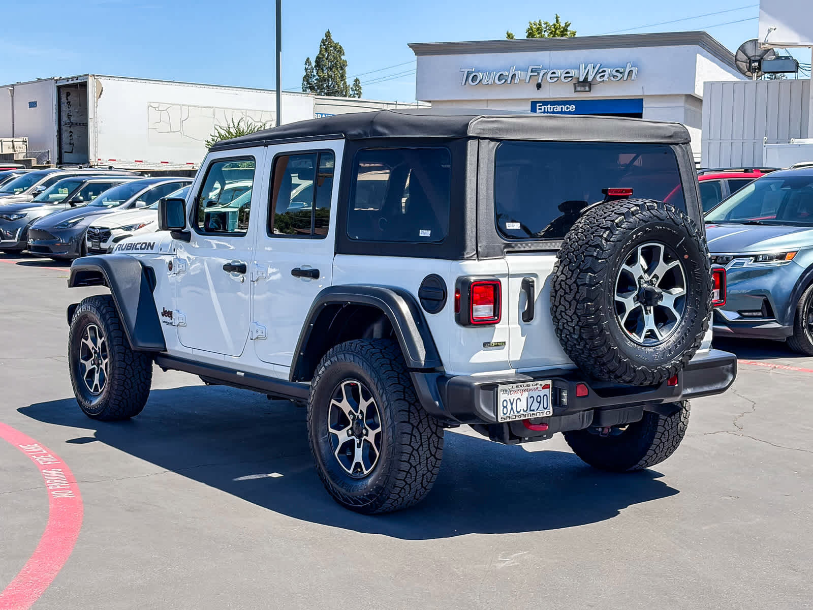 Used 2021 Jeep Wrangler Unlimited Rubicon AWD/4WD image 2